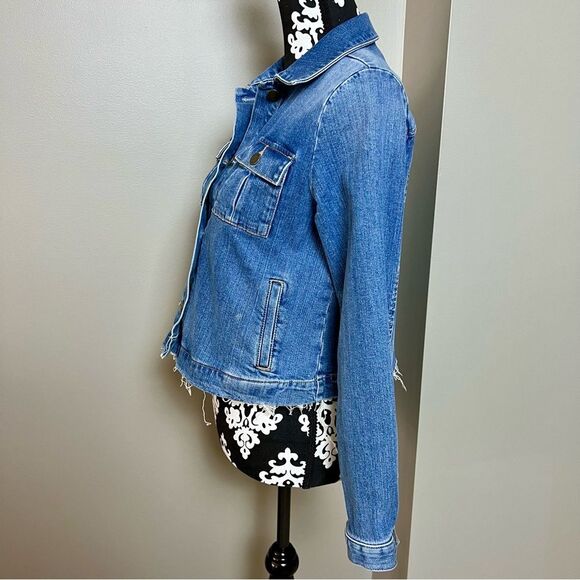 LOFT Cropped Denim Jean Jacket Raw Hem Blue Size Small - Picture 3 of 8